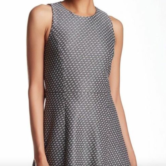 NWT $345 Theory Trekana Circuit Knit Fit and Flare / A-line Dress! - Picture 3 of 3